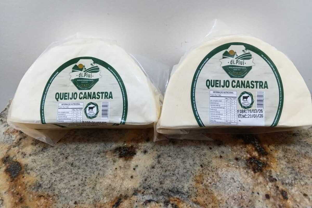 Queijo Canastra Fresco Di Piuí – A Pureza do Leite em sua Forma Mais Leve (Valor por kg)