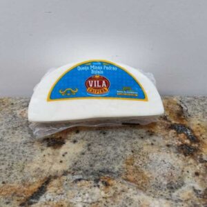 Queijo Minas Padrão de Búfala Vila Caipira – Leveza e Sofisticação em cada Fatiada (Valor por kg)
